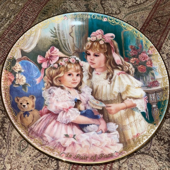 BRENDA BURKE Bradford Exchange 1997 Precious Gifts Day By Day - Picture 1 of 4